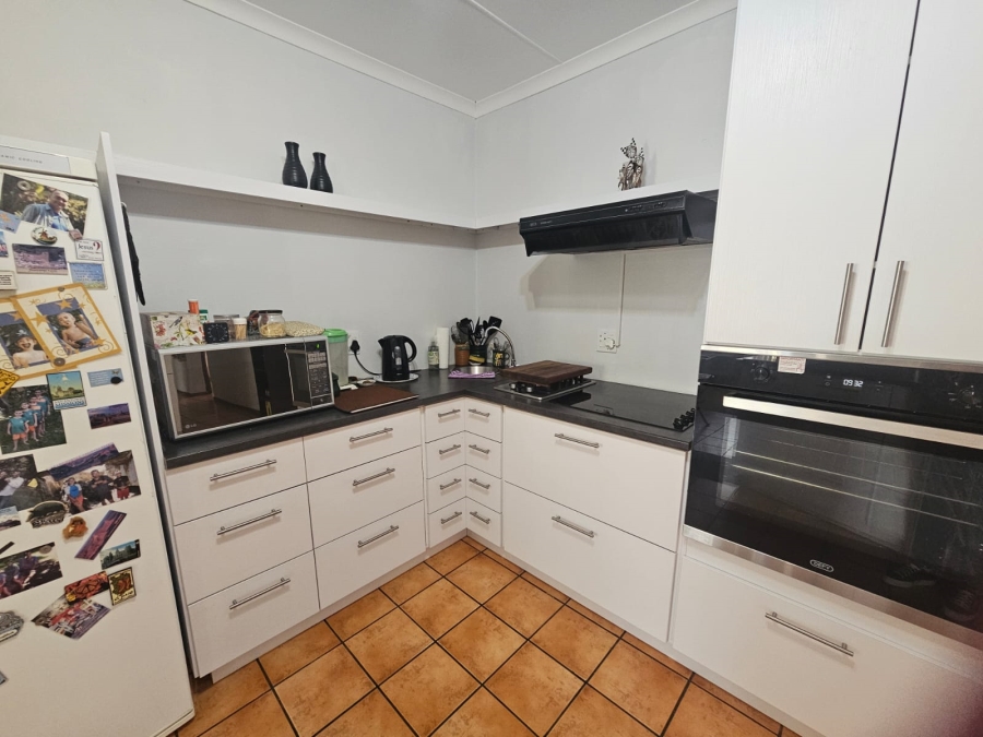 3 Bedroom Property for Sale in Stilbaai Wes Western Cape